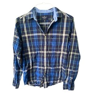 American Eagle Outfitters Green Casual Button Down Shirt